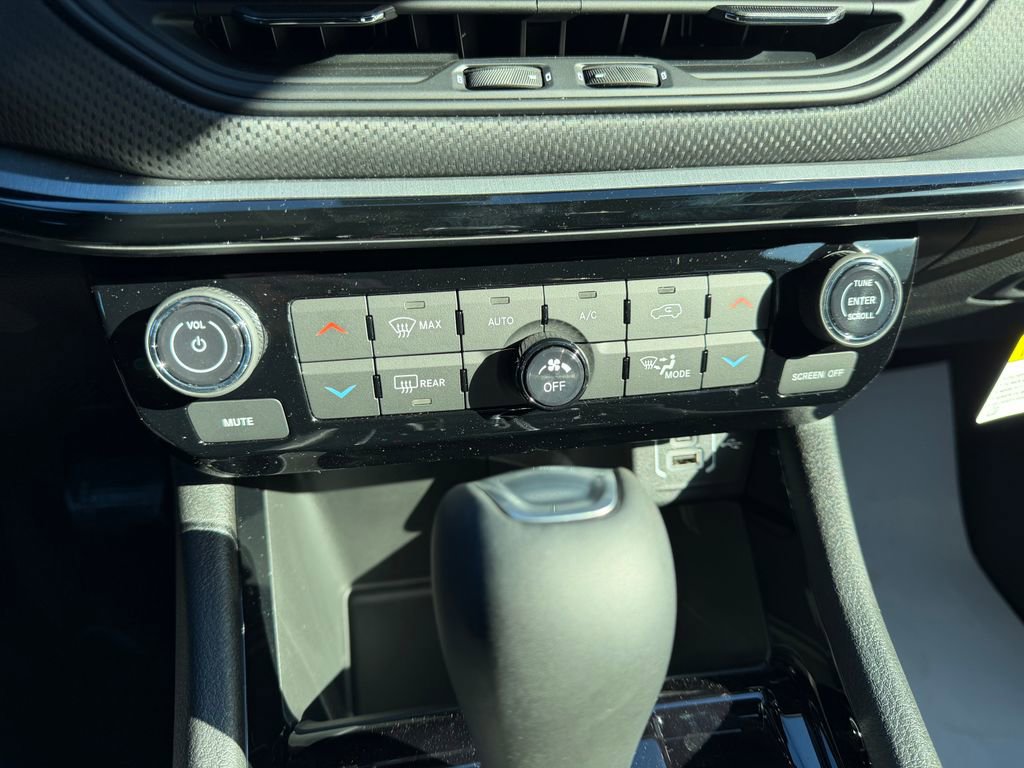 New 2026 Jeep Compass Trailhawk w/ Sun, Sound & Navigation Group image 13