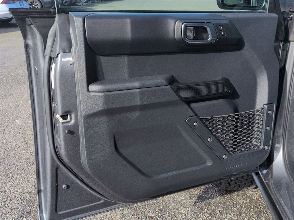 Certified 2025 Ford Bronco Badlands image 9