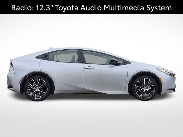 Certified 2025 Toyota Prius XLE FWD image 4