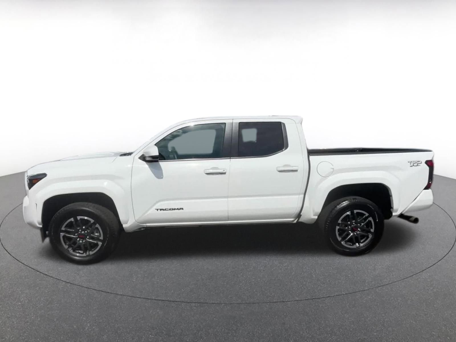 Used 2024 Toyota Tacoma TRD Sport RWD image 9