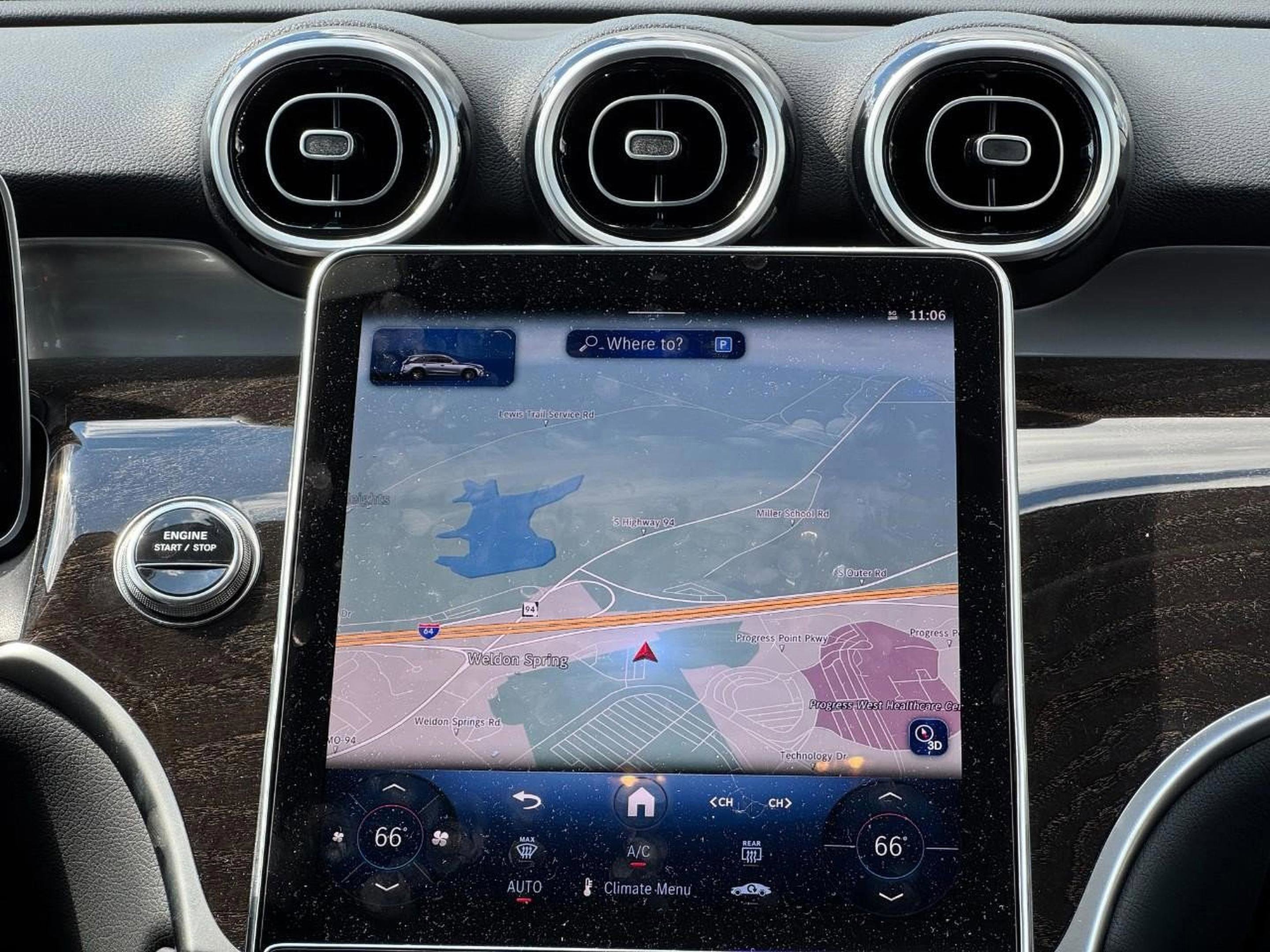 Certified 2025 Mercedes-Benz GLC 350e 4MATIC image 16