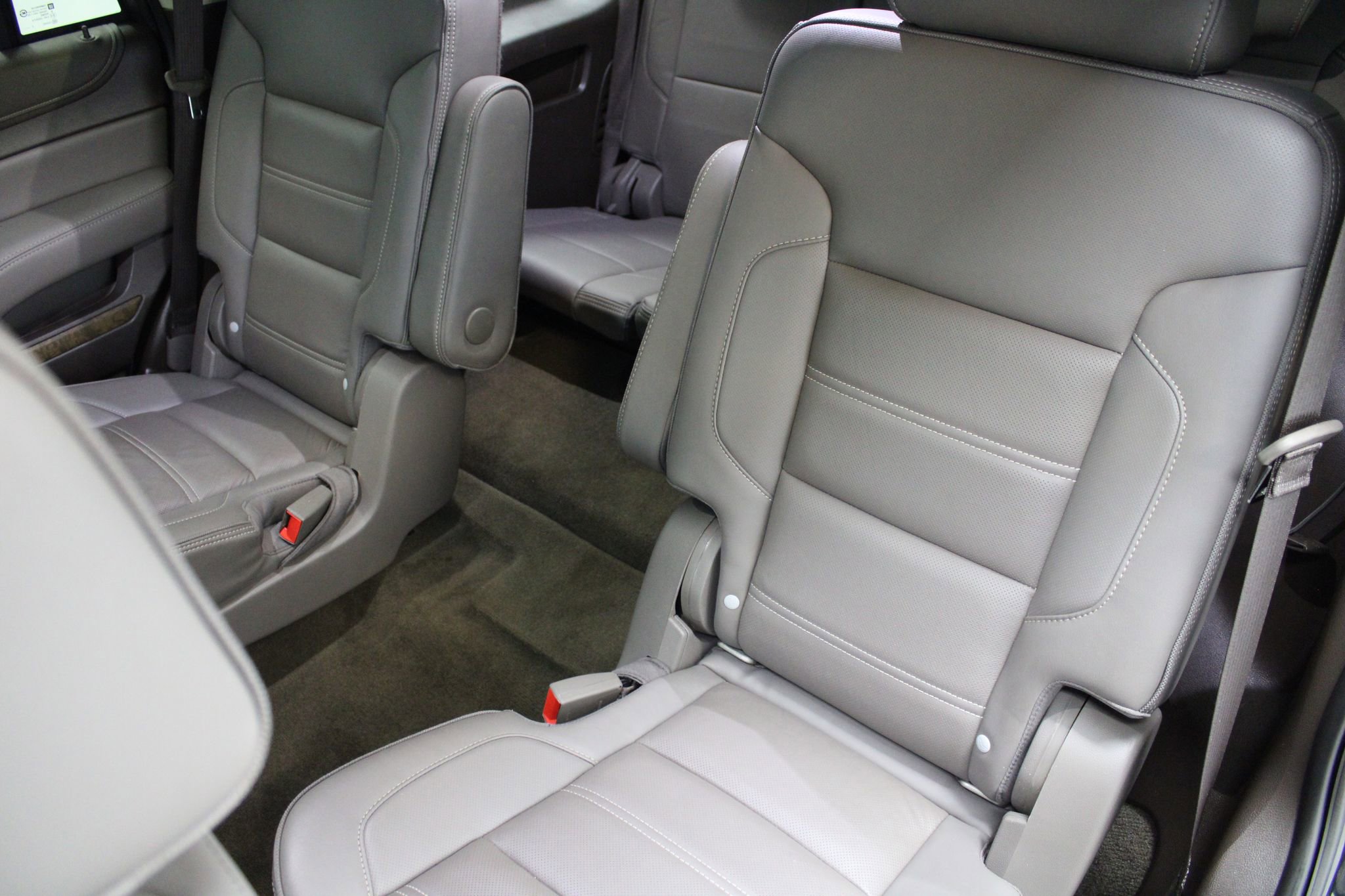 Used 2018 GMC Yukon Denali image 16