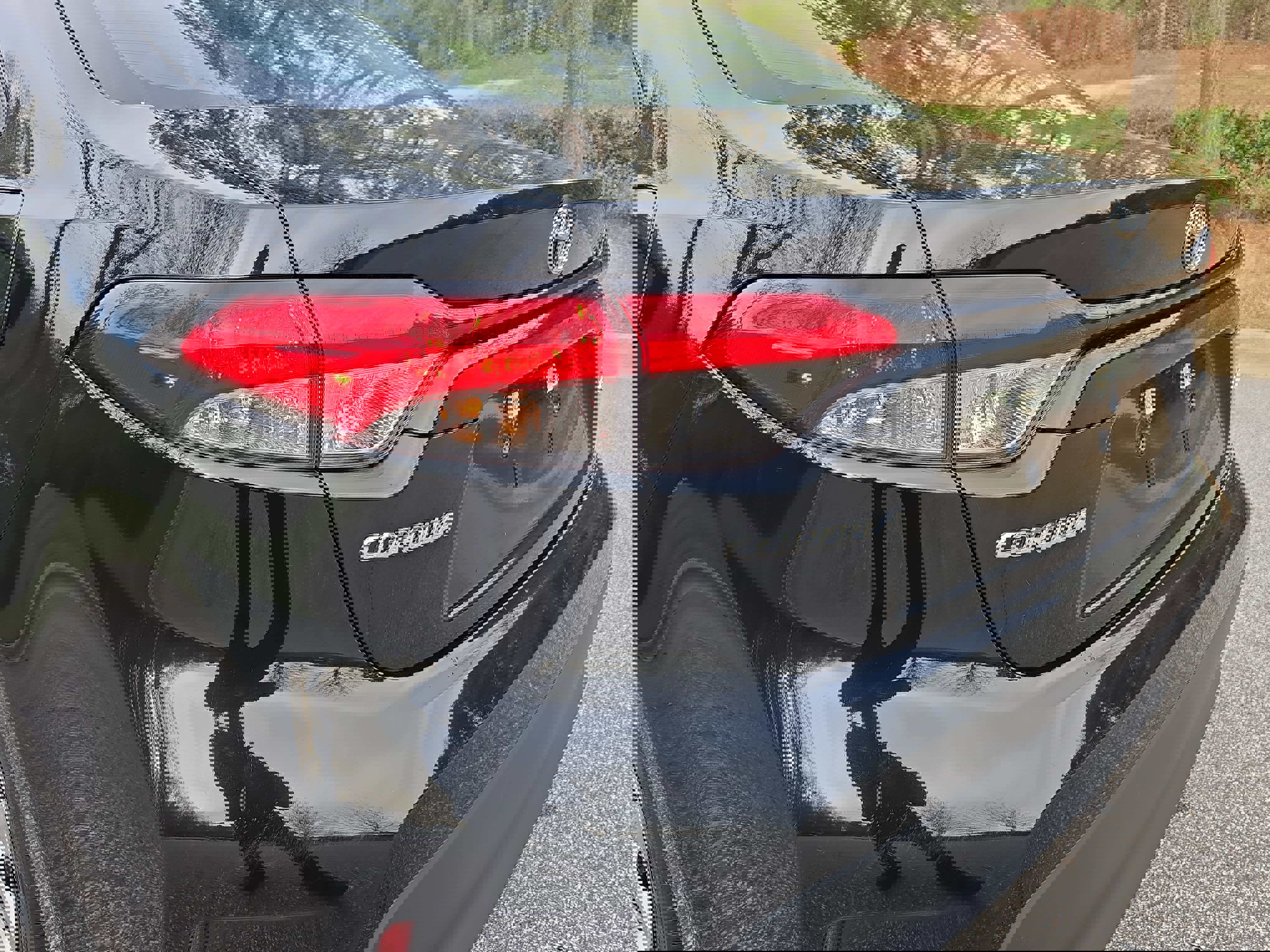 Used 2024 Toyota Corolla LE image 33