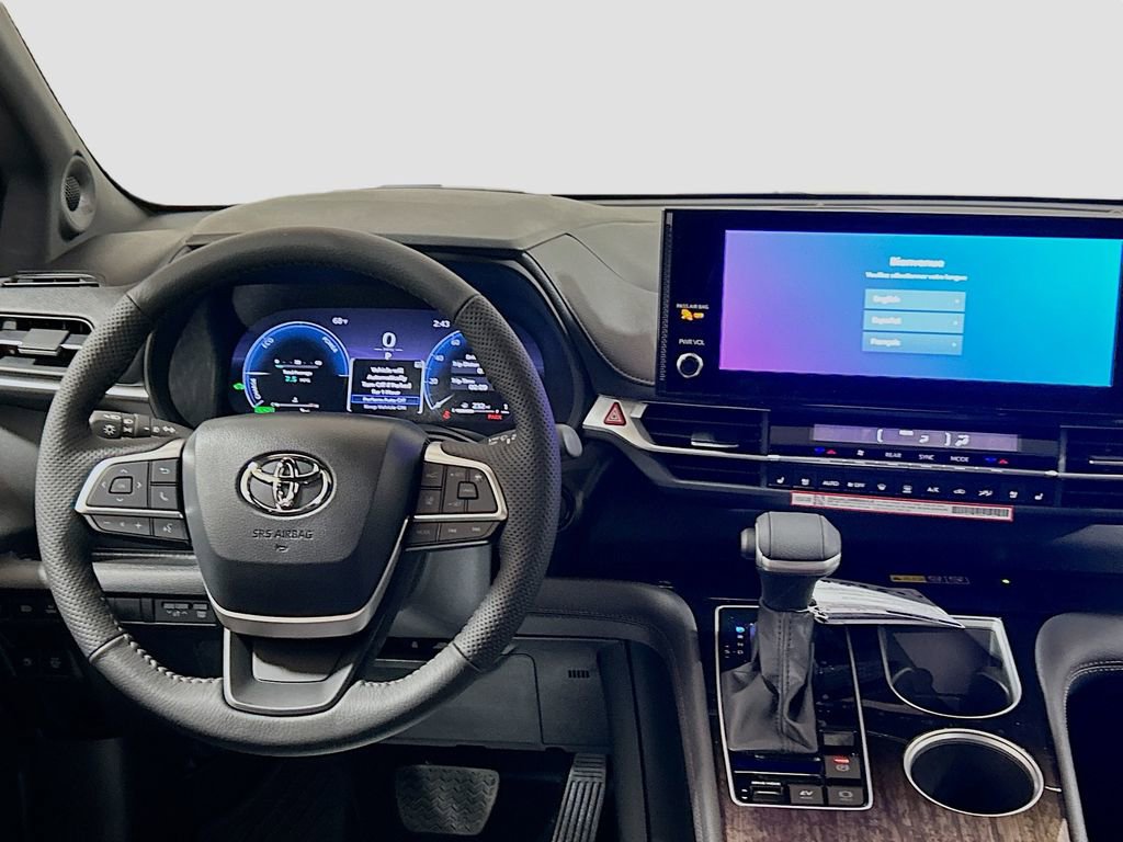 New 2026 Toyota Sienna Platinum AWD/4WD image 22