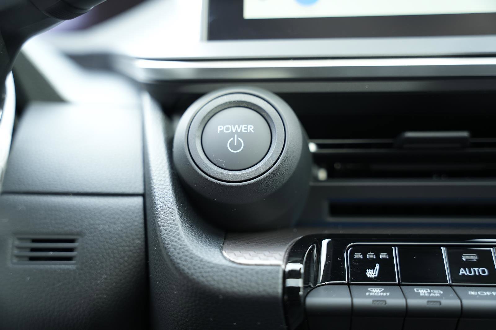 New 2026 Toyota Prius XLE image 25