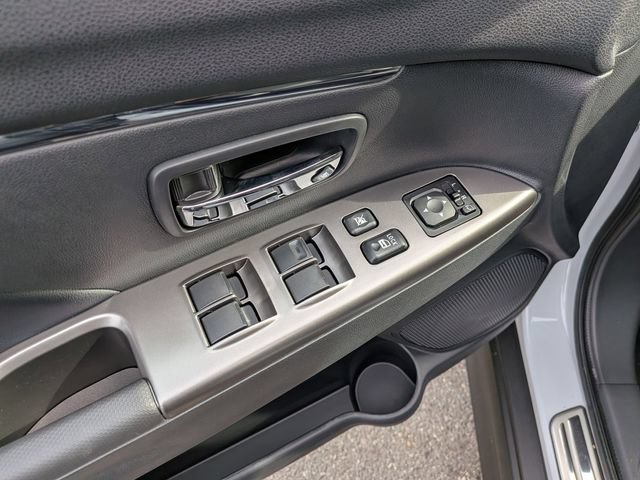 New 2026 Mitsubishi Outlander Sport SE AWD/4WD image 13