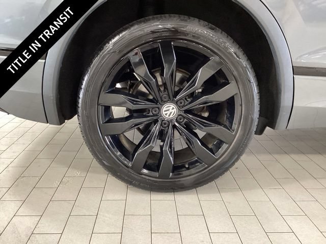 Used 2021 Volkswagen Tiguan SE R-Line AWD/4WD image 26