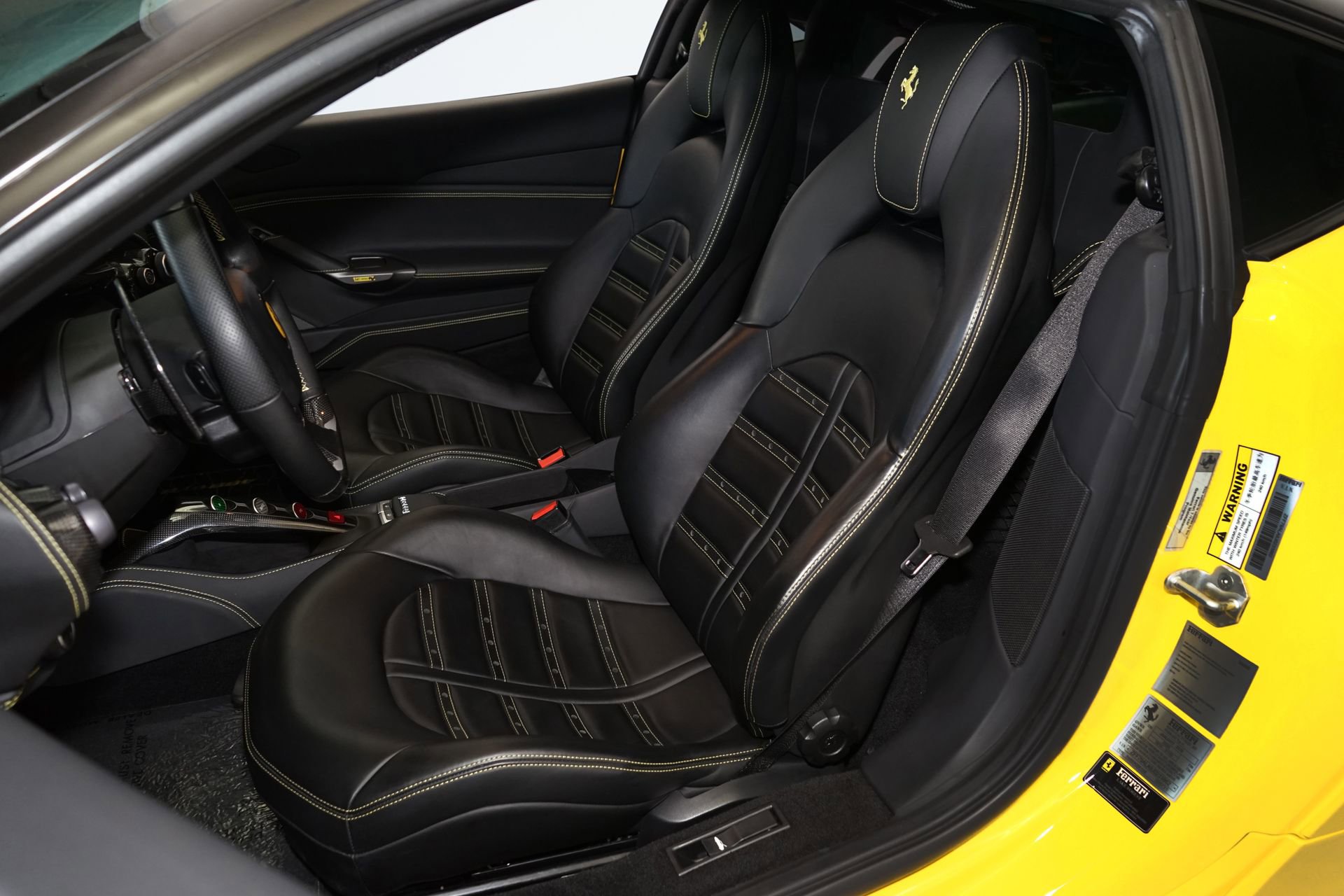 Used 2018 Ferrari 488 GTB image 18