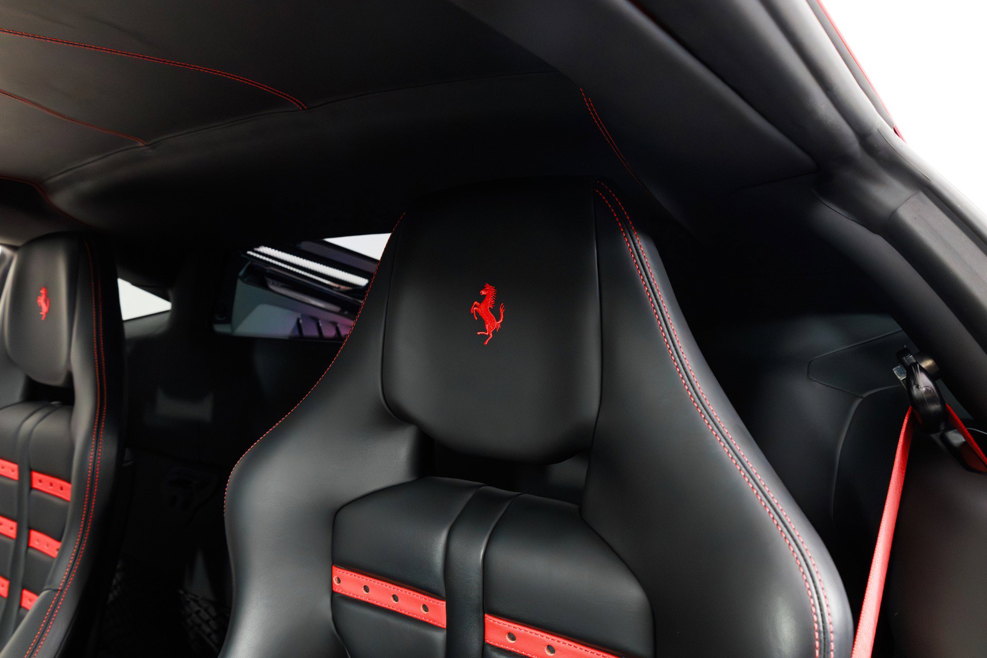 Used 2019 Ferrari 488 Pista image 16