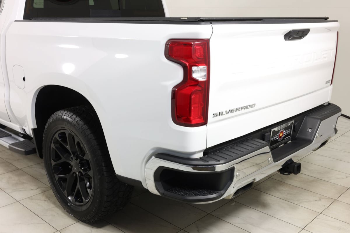 Used 2022 Chevrolet Silverado 1500 LTZ w/ LTZ Convenience Package II AWD/4WD image 42