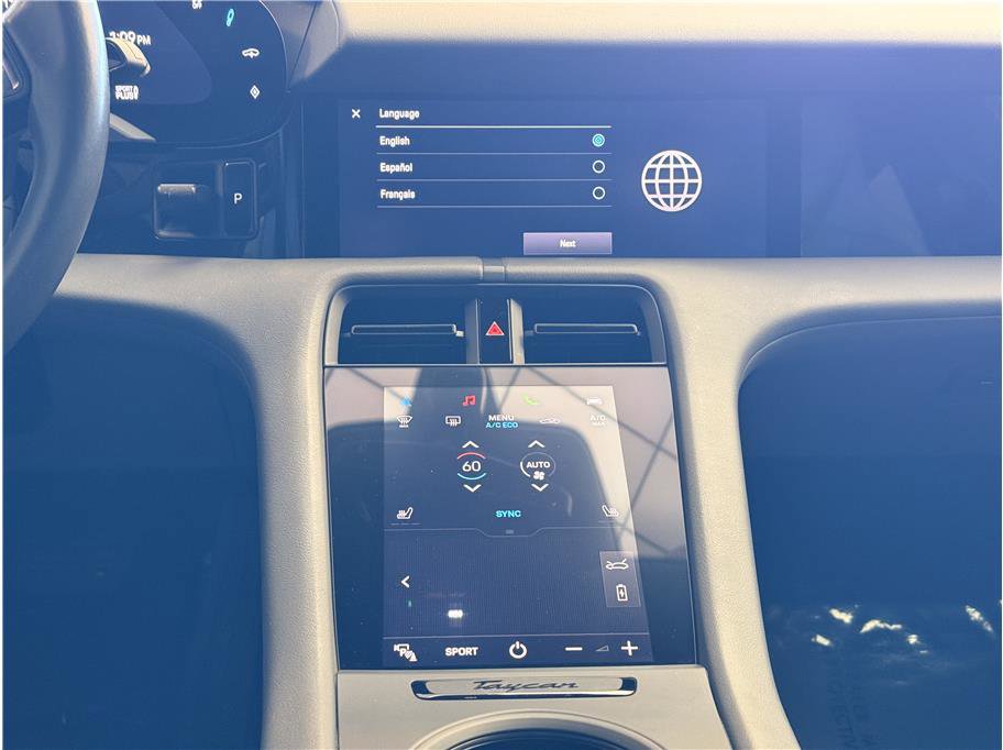 Used 2022 Porsche Taycan image 14