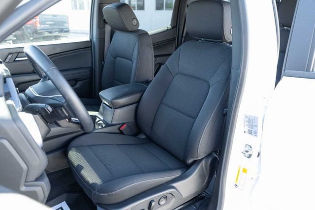 New 2024 Chevrolet Colorado LT w/ LT Convenience Package II RWD image 13