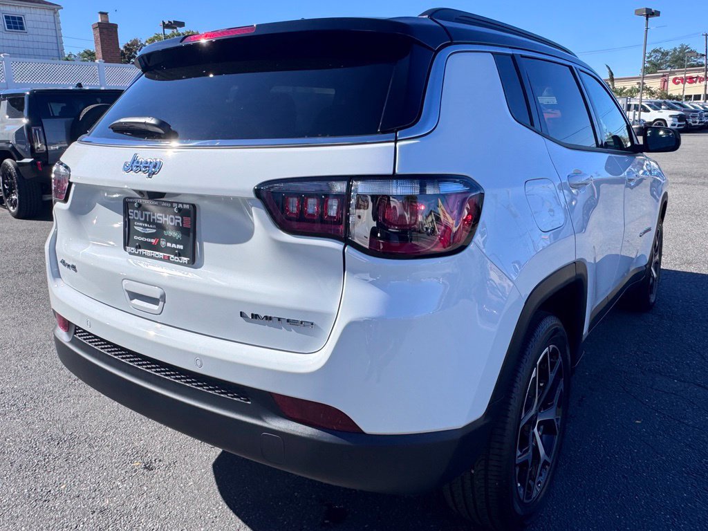 New 2026 Jeep Compass Limited w/ Sun, Sound & Navigation Group AWD/4WD image 8