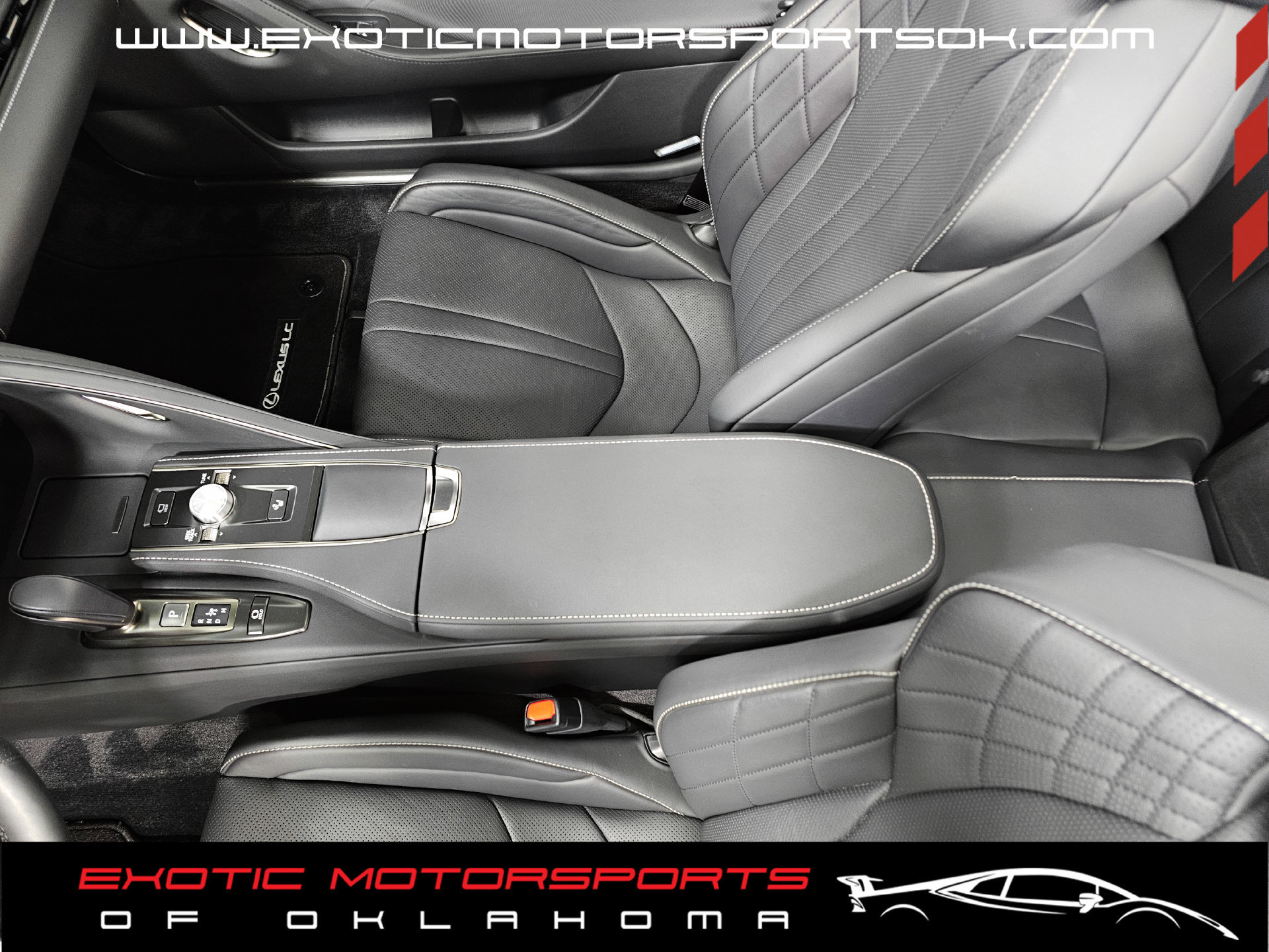 Used 2024 Lexus LC 500 Convertible w/ Touring Package RWD image 29