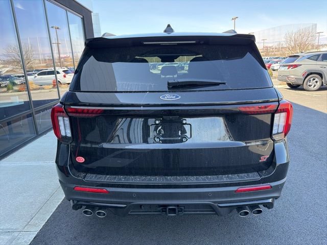 New 2026 Ford Explorer ST w/ Sun And Sound Package AWD/4WD image 4
