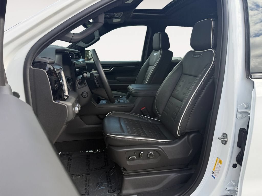 Used 2024 GMC Sierra 1500 AT4X AWD/4WD image 6