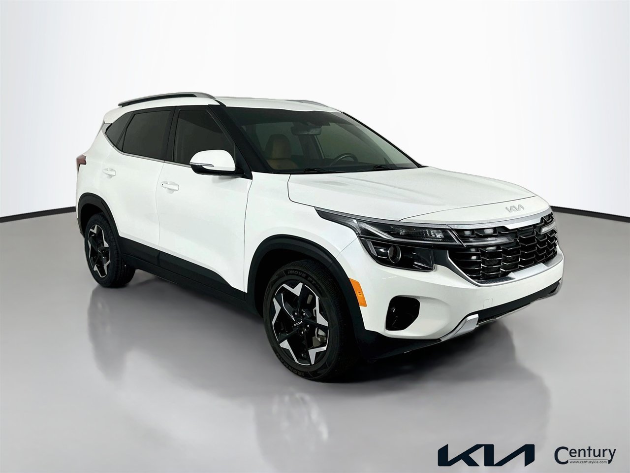 Certified 2024 Kia Seltos EX AWD/4WD image 3