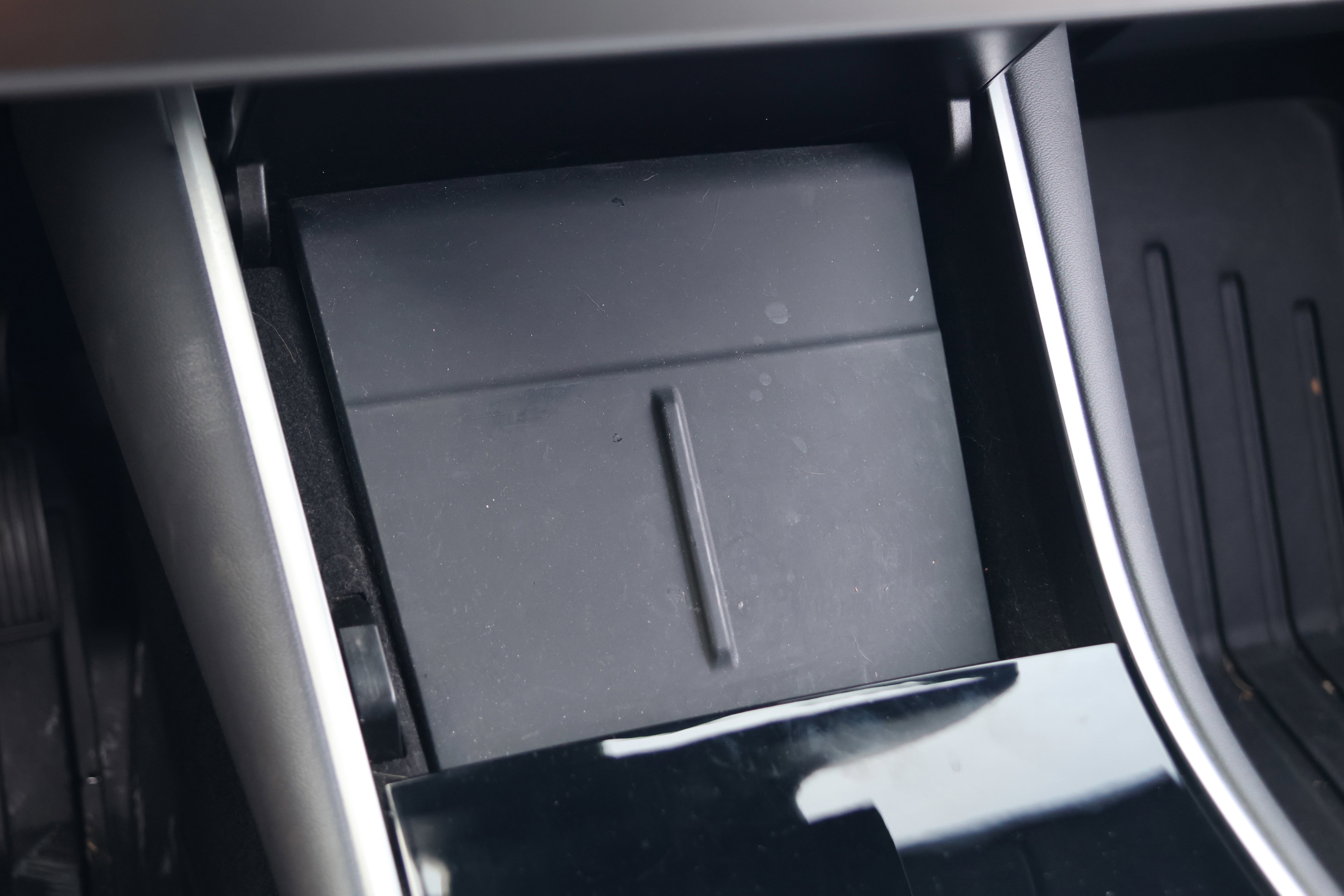 Used 2021 Tesla Model Y Long Range image 24