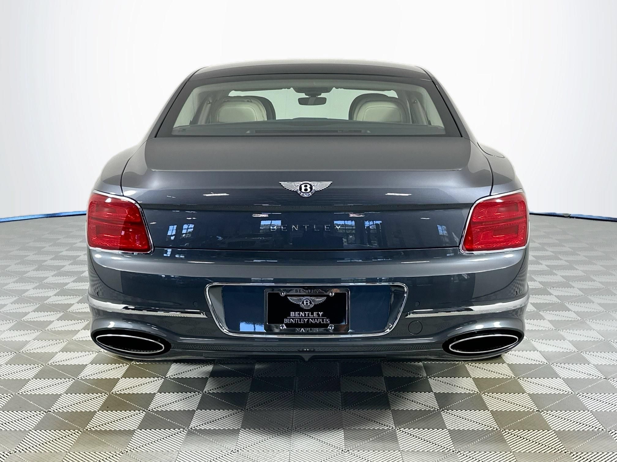 New 2026 Bentley Flying Spur Azure AWD/4WD image 6