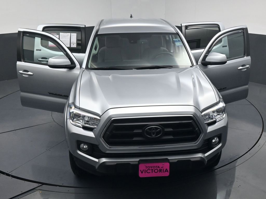 Used 2022 Toyota Tacoma SR5 RWD image 24