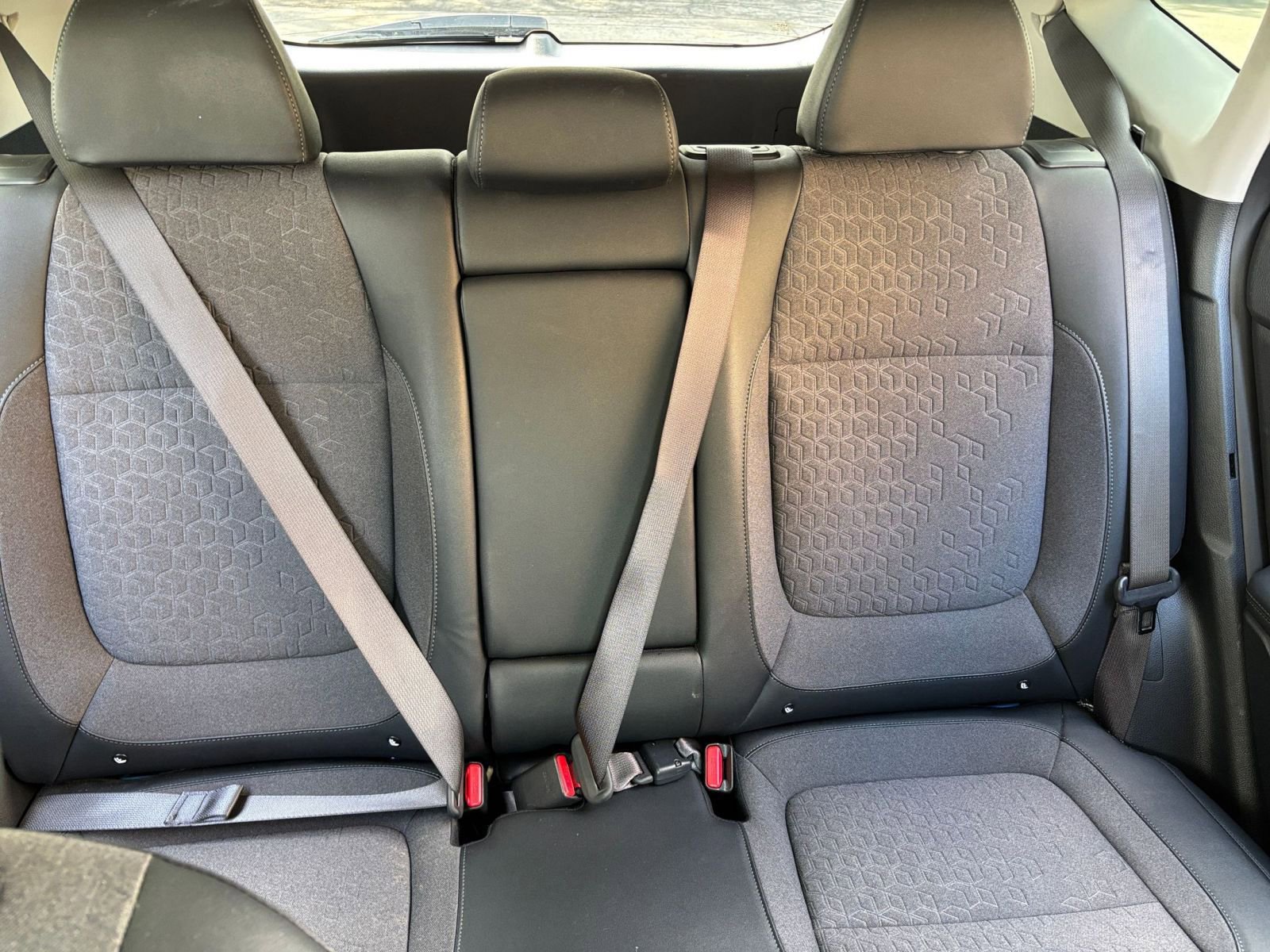 Used 2025 Kia Seltos S image 33