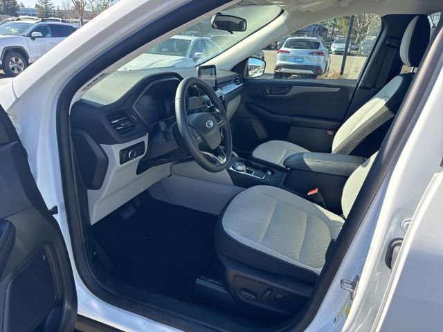 Used 2024 Ford Escape Active image 5