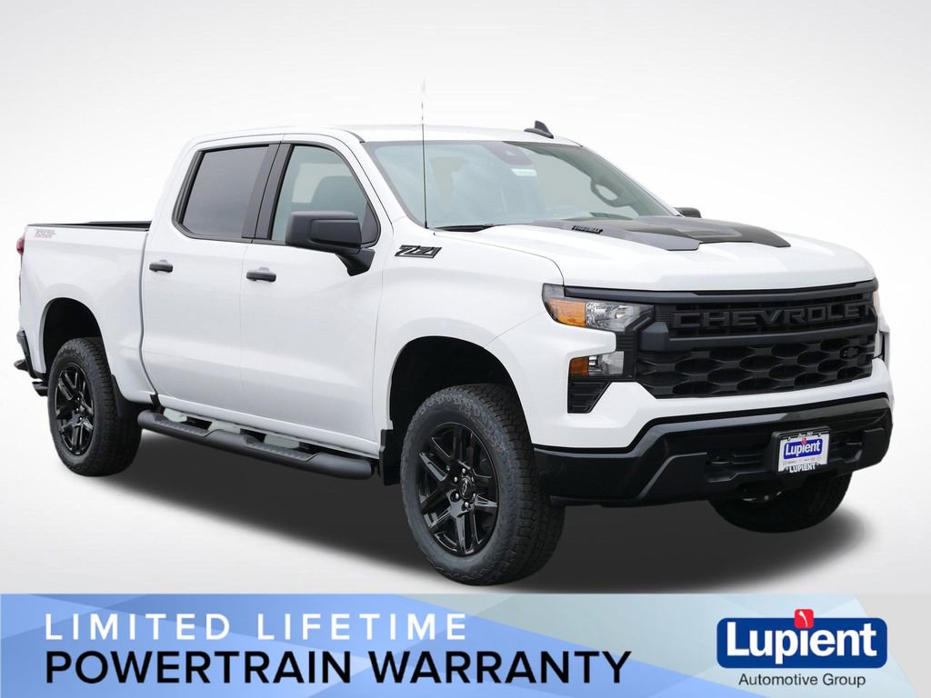 New 2026 Chevrolet Silverado 1500 Custom Trail Boss w/ Turbomax Blackout Package