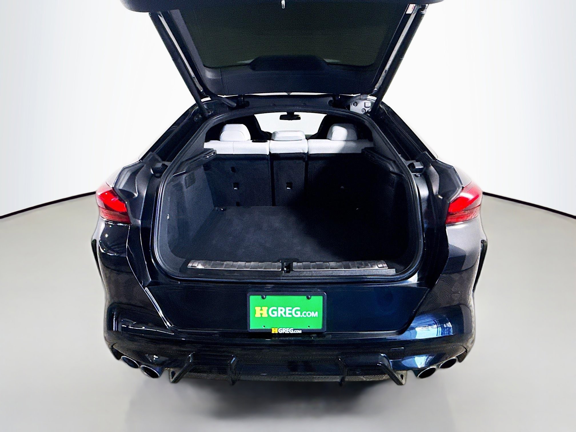 Used 2023 BMW X6 M w/ Executive Package AWD/4WD image 35