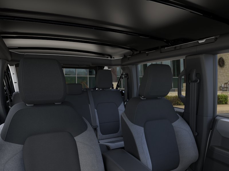 New 2025 Ford Bronco 4-Door image 12