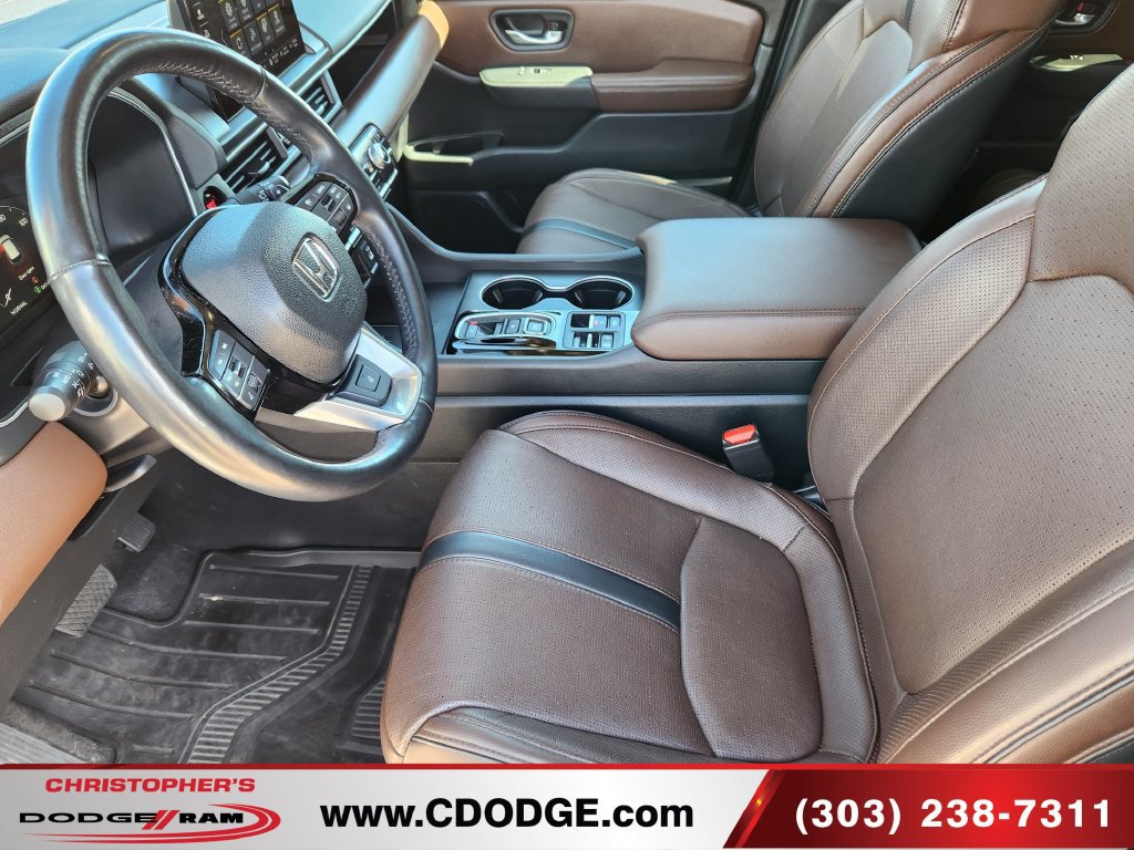 Used 2023 Honda Pilot Elite image 14