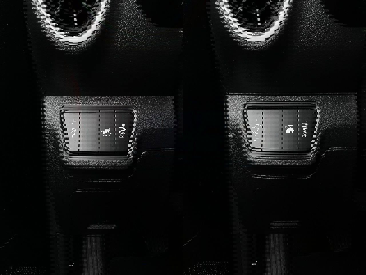 Used 2019 Kia Forte LXS image 19