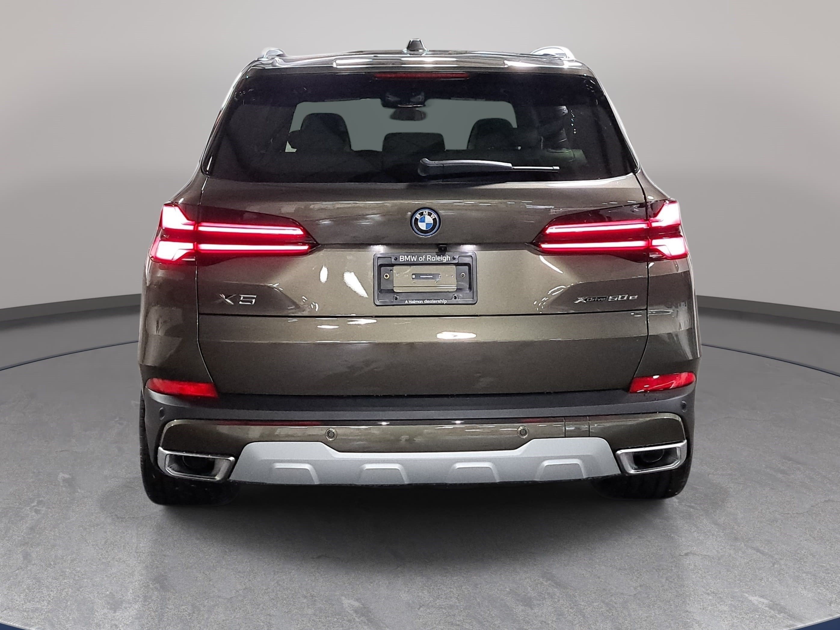 New 2026 BMW X5 xDrive50e AWD/4WD image 6