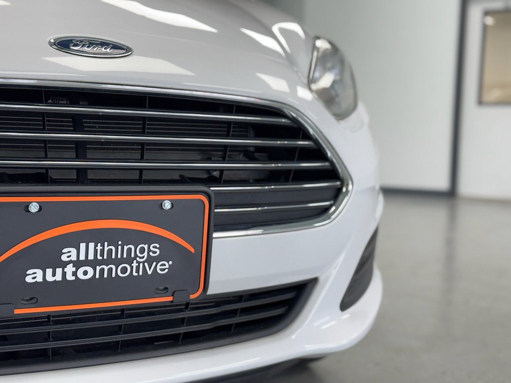 Used 2019 Ford Fiesta SE image 11