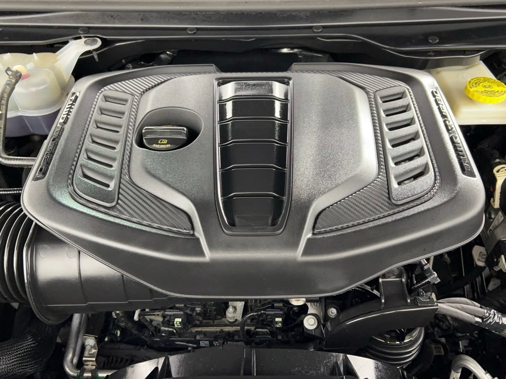 Used 2023 Jeep Wagoneer Series II AWD/4WD image 39