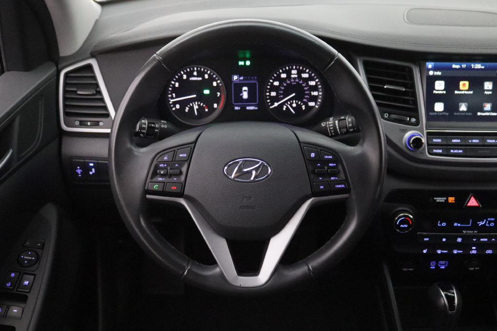Used 2017 Hyundai Tucson SE Plus FWD image 15