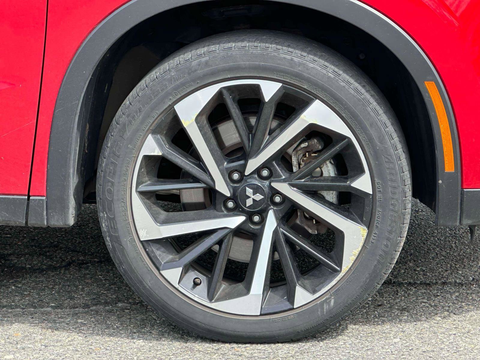 Used 2024 Mitsubishi Outlander SE AWD/4WD image 6