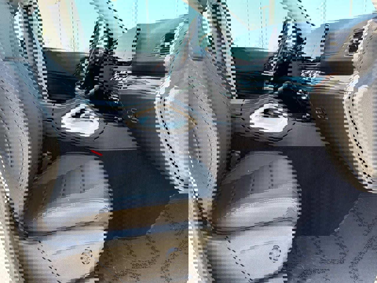 Used 2024 Mercedes-Benz GLS 450 4MATIC image 42