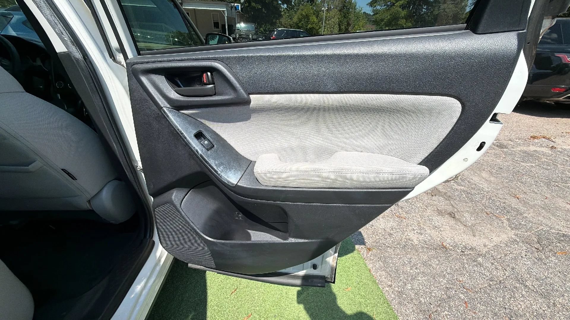 Used 2015 Subaru Forester 2.5i Premium w/ Popular Package #1 AWD/4WD image 18