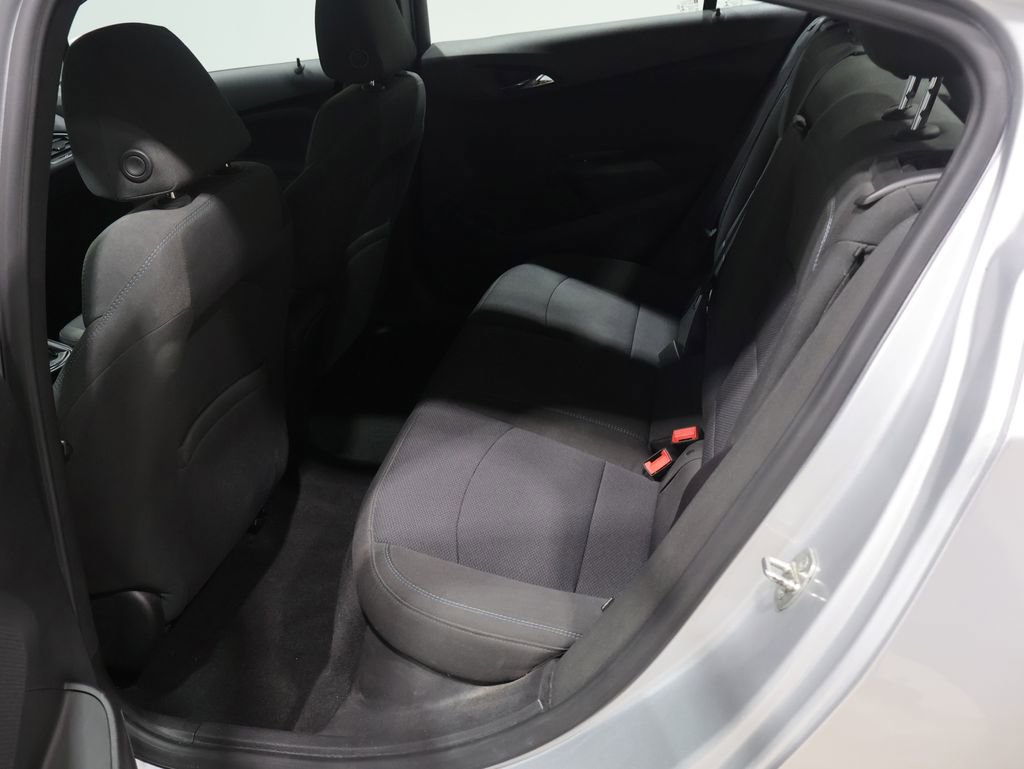Used 2016 Chevrolet Cruze LT w/ Convenience Package image 18