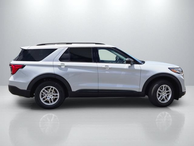 New 2026 Ford Explorer Active w/ Active Comfort Package RWD image 3
