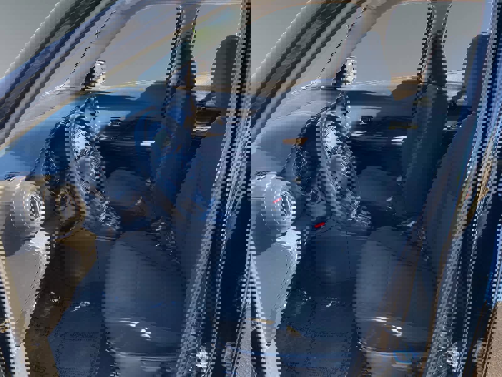 Used 2024 Nissan Kicks S image 9