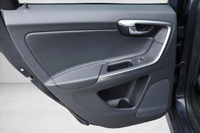 Used 2015 Volvo XC60 T5 Premier FWD image 21