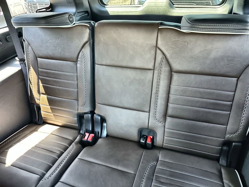 New 2026 GMC Yukon XL Denali Ultimate image 18