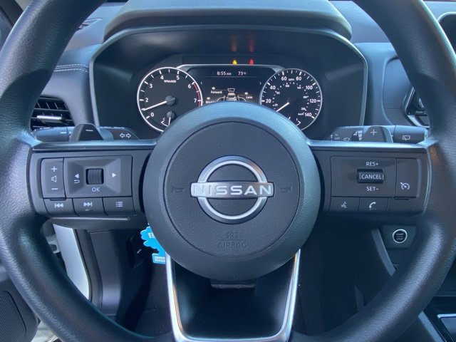 Used 2023 Nissan Rogue S image 14