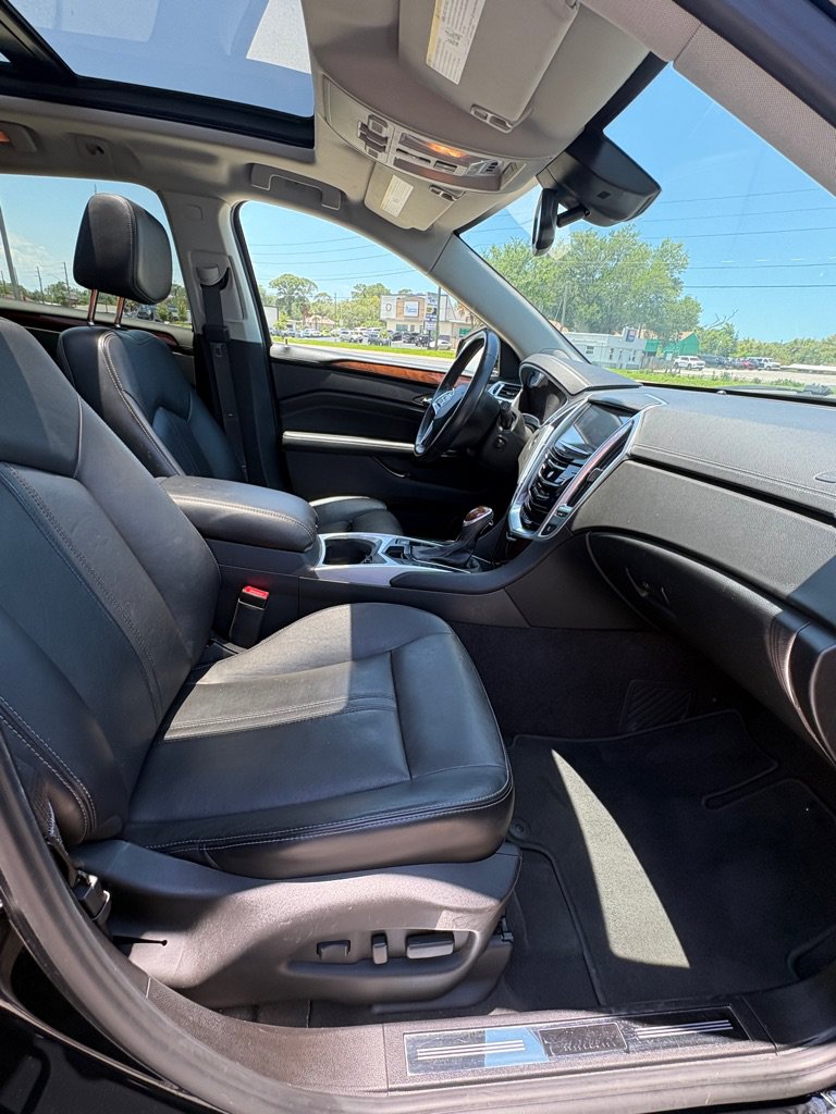 Used 2014 Cadillac SRX Premium FWD image 7