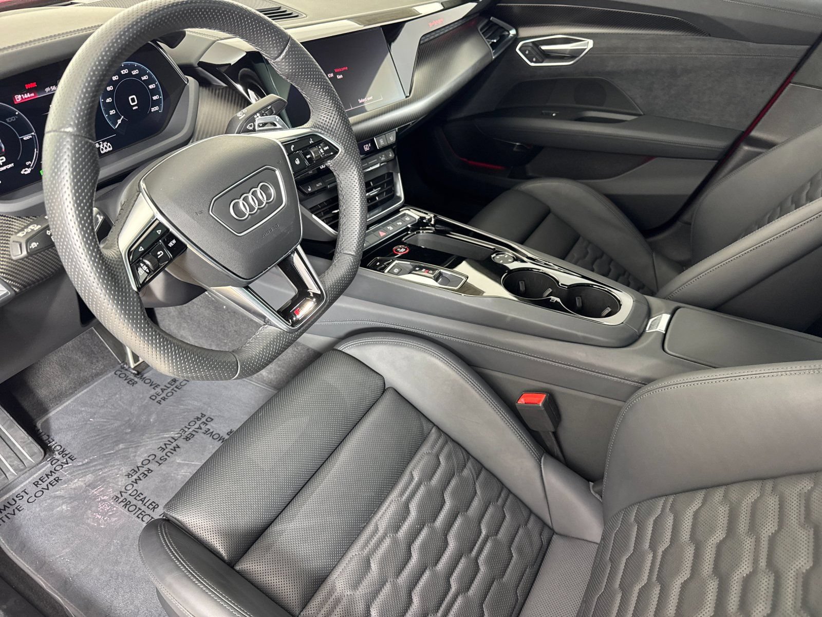 Used 2023 Audi RS e-tron GT w/ Carbon Performance Package AWD/4WD image 10