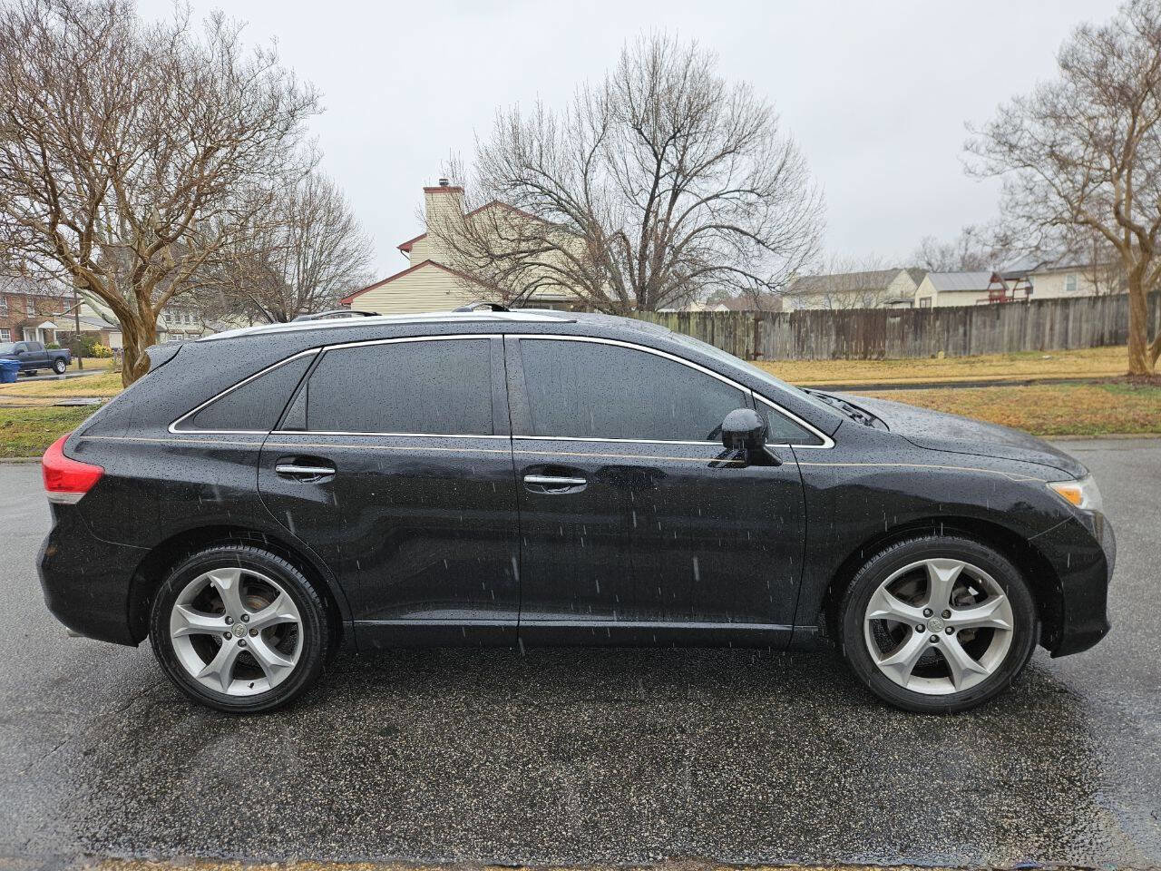 Used 2009 Toyota Venza AWD image 7