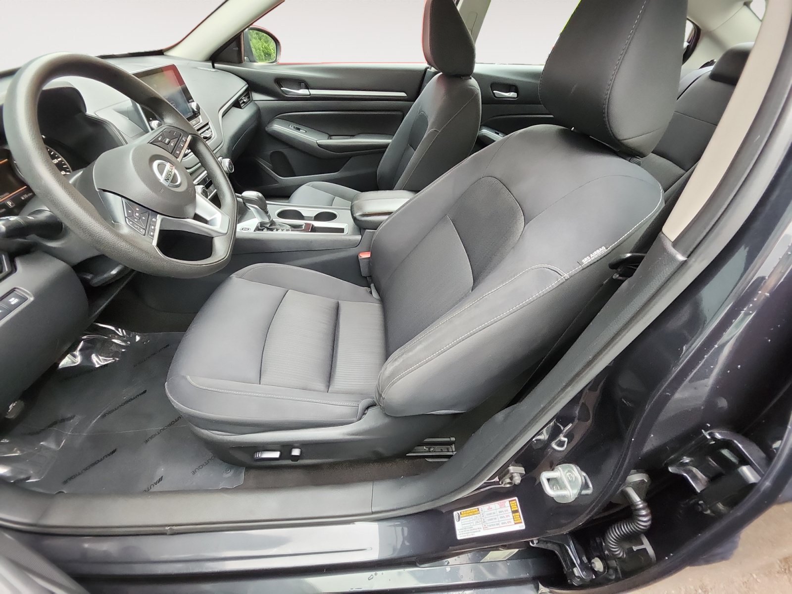 Used 2022 Nissan Altima 2.5 SV FWD image 10