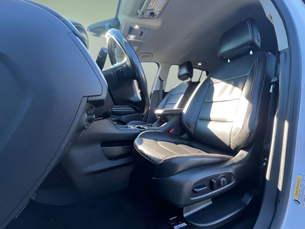 Used 2021 GMC Terrain SLT image 10