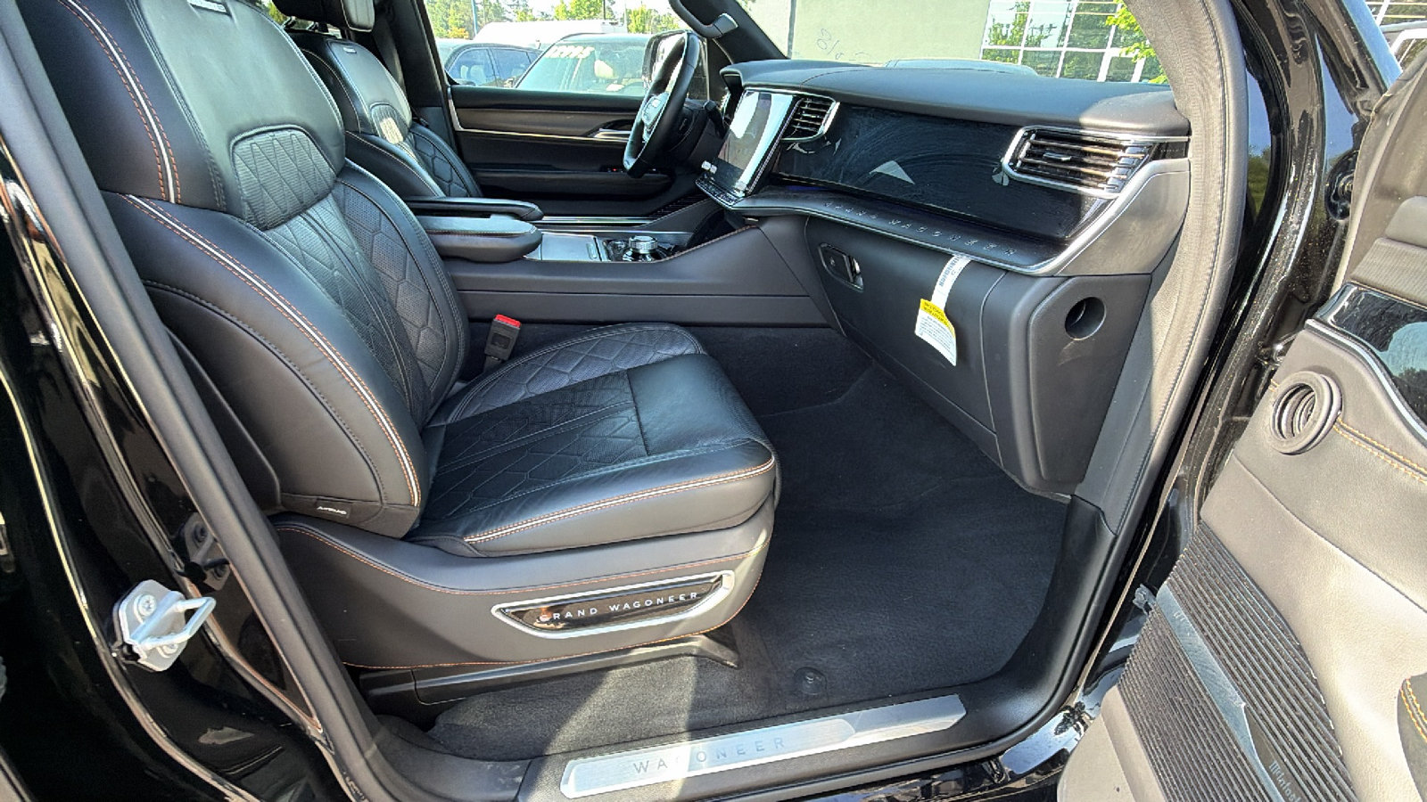 Certified 2025 Jeep Grand Wagoneer Series III w/ Quick Order Packagew 28T AWD/4WD image 19